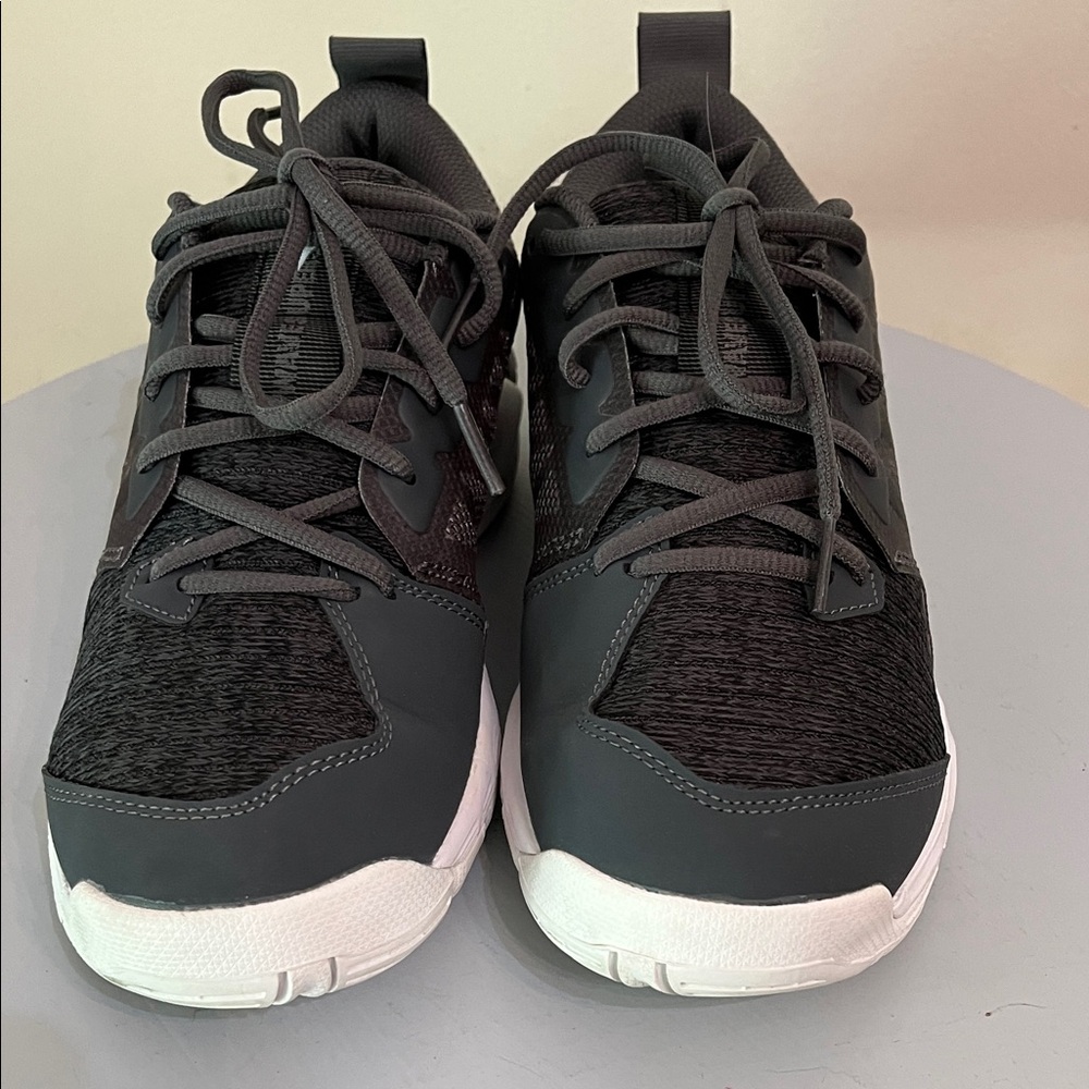 EUC Mizuno Women’s Wave SuperSonic 2 Volleyball Shoes - Picture 7 of 9